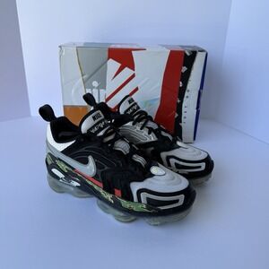 Nike Air VaporMax EVO NRG Collector's Size 8 Men's White Black Green